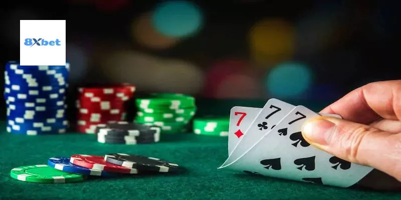 Cách Chơi Poker Cho Người Mới Bắt Đầu – Hướng Dẫn Từ A Đến Z Tại 8xbet