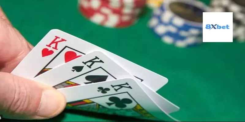 Luật Chơi Xì Dách – Hướng Dẫn Chi Tiết Cho Người Mới Bắt Đầu Tại 8xbet